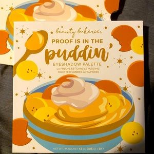 Beauty Bakerie Proof is in the Puddin’ eyeshadow palette